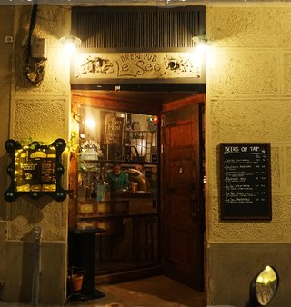 Traspaso Restaurante C3 en Poble Sec con obrador c