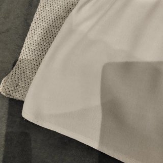 Jersey Zara gris con blusa blanca Talla S
