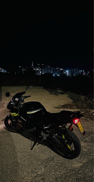 Yamaha TZR 50cc Negra y Amarilla