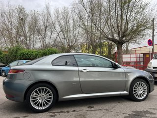 Alfa Romeo GT 2.0 JTS Distinctive