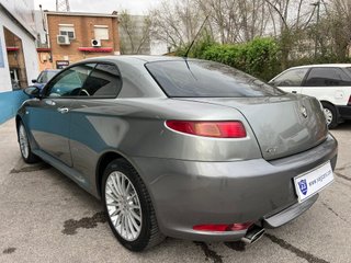 Alfa Romeo GT 2.0 JTS Distinctive