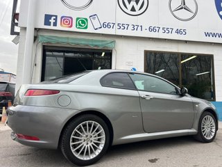Alfa Romeo GT 2.0 JTS Distinctive