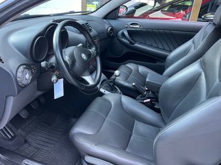 Alfa Romeo GT 2.0 JTS Distinctive