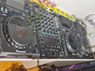 Equipo DJ Pioneer Profesional