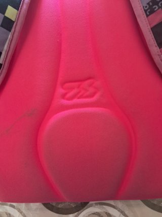 Piccola usura,e imperfezione di colore,