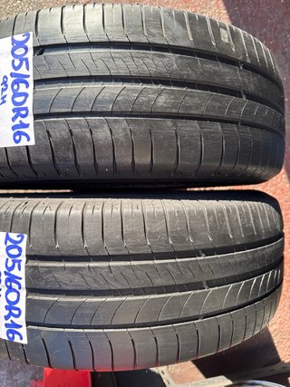 2 Neumáticos MICHELIN 205/60R16 92H