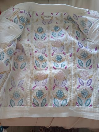 Chaqueta bordada multicolor