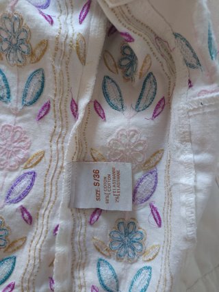 Chaqueta bordada multicolor