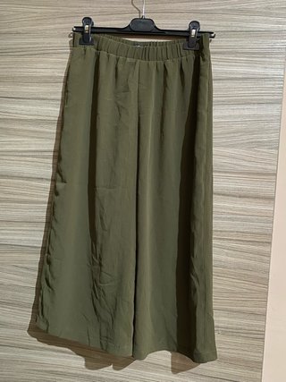 Pantaloni Bershka Tg. M Verde Oliva