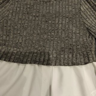 Jersey gris Shein con blusa blanca Talla L