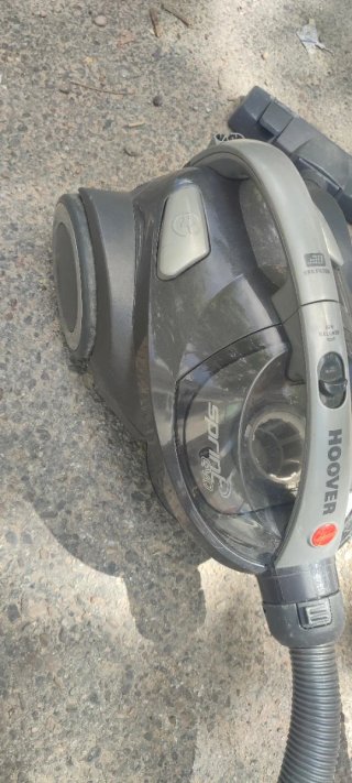 Aspiradora Hoover 700W