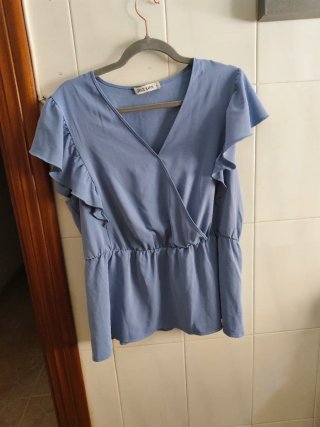 Blusa GRACE KARIN azul con volantes sin estrenar