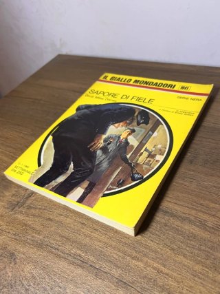 Il Giallo Mondadori vintage - Set di 2 numeri