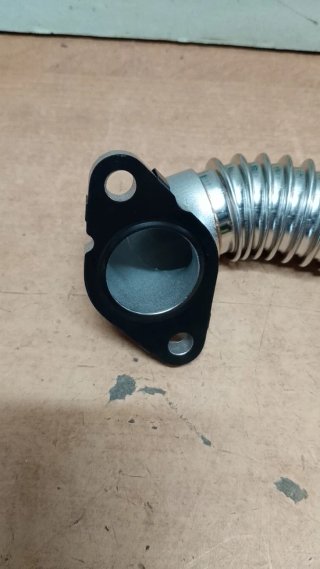 Tubo Válvula EGR Nissan NV300 NV400