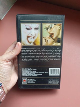 Pink Flamingos VHS (Terror, Español)
