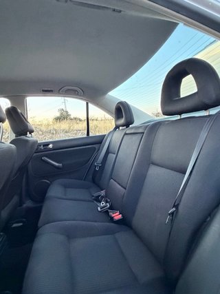 Volkswagen Bora 1.6 16V 105 CV — Único propietario