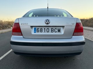 Volkswagen Bora 1.6 16V 105 CV — Único propietario