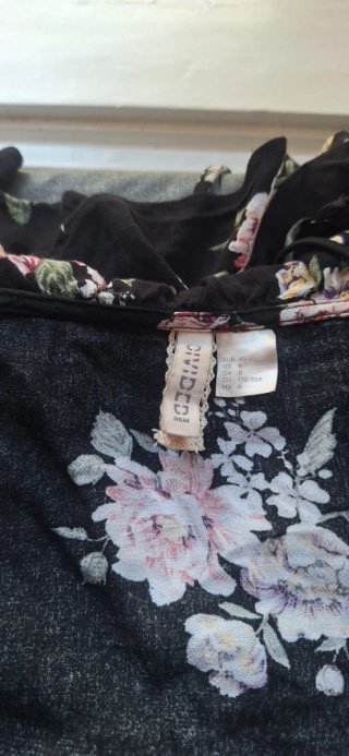 Lote 4 vestidos florales talla L