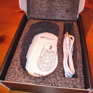 Mouse Gaming Wireless M7 Tri-Mode RGB Trasparente