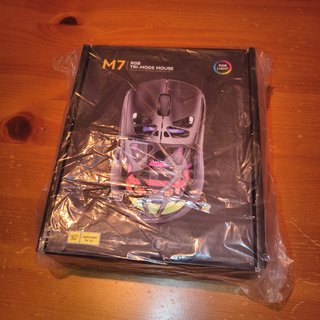Mouse Gaming Wireless M7 Tri-Mode RGB Trasparente