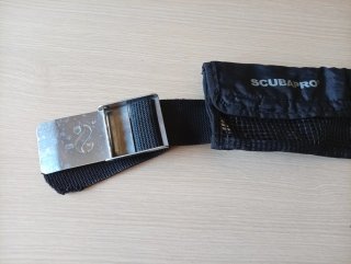 Cintura pesi Scubapro e tasche portazavorre