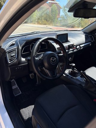 Mazda 3 Hatchback 2.0 Skyactiv-G 120 CV