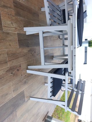Mesa + 4 Sillas de Jardín
