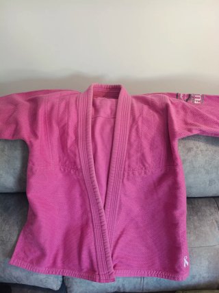 Kimono Jiujitsu Marca FUJI Mujer W3 /F3 color rosa