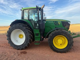 Tractor John Deere 6195M