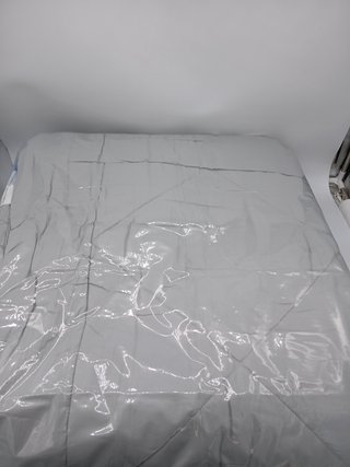 WAVVE Edredón Acolchado 240x260 cm, Edredon Cama 180/200, Relleno Nórdico 300 gr/m² en 100% Microfib