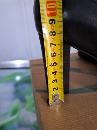 Zapatos de tacon de piel negros