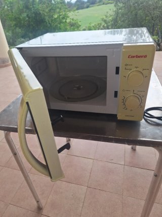 Microondas Corberó Blanco