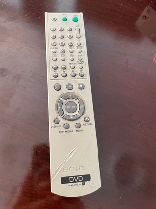Reproductor DVD Sony Plata