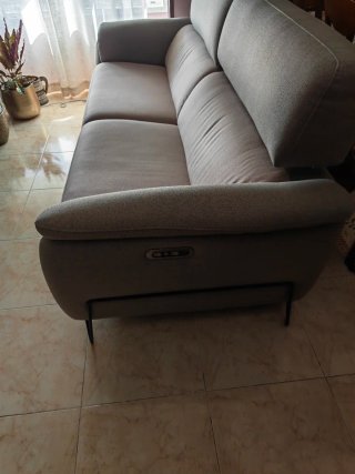 Sofá reclinable, cabezeros y sillon, 2 puntos d Us