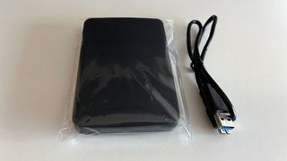 Disco duro USB - TOSHIBA Canvio Basics 2 TB
