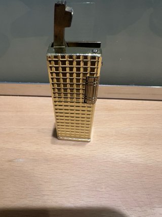 Mechero tipo  Dupont Bañado en Oro