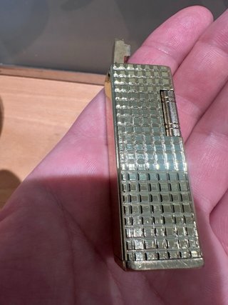Mechero tipo  Dupont Bañado en Oro