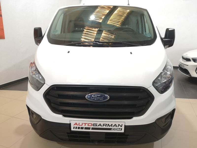 Ford Transit Custom 2018, foto 2