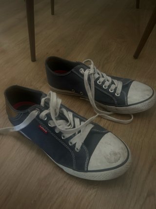 Zapatillas Levis estilo Converse azul