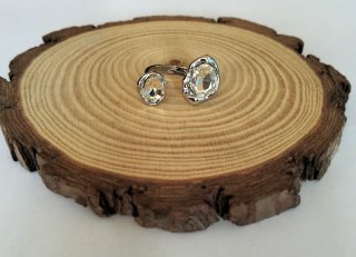 Anillo estilo Uno de 50.