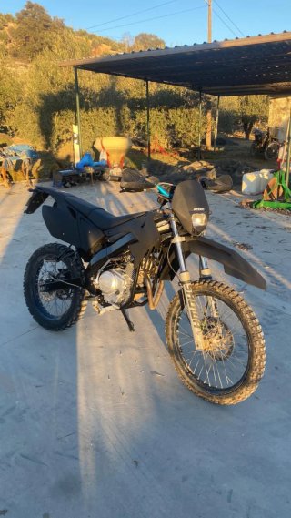 Motor Hispania Duna 125 2011