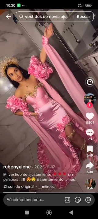 Vestido de novia gitana dorado y rojo