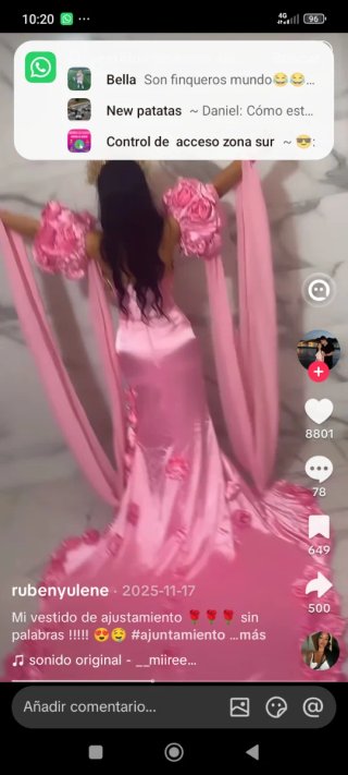 Vestido de novia gitana dorado y rojo