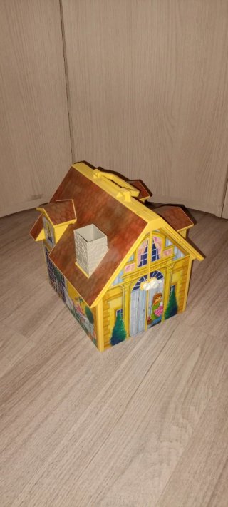 Casita Playmobil con accesorios