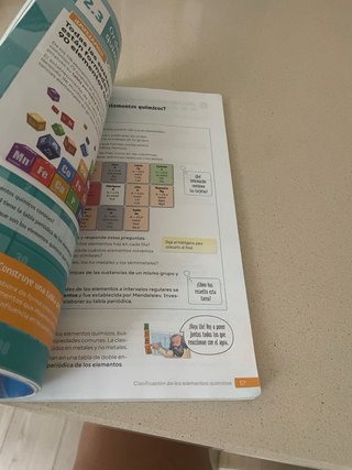 Física y Química. 3 Secundaria. Revuela. Castil...