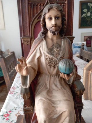 Sagrado Corazón con peana Olot