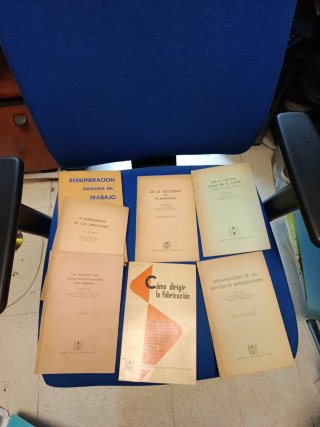 Lote de libros antiguos de empresa