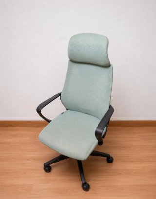 Silla de oficina ergonómica verde