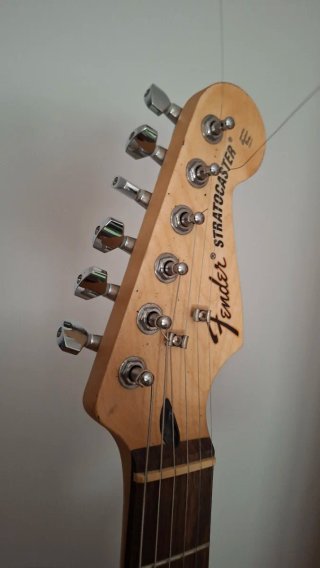Fender Squier Stratocaster HSS Indonesia 2020