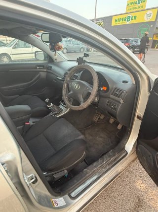 Toyota Avensis 2008